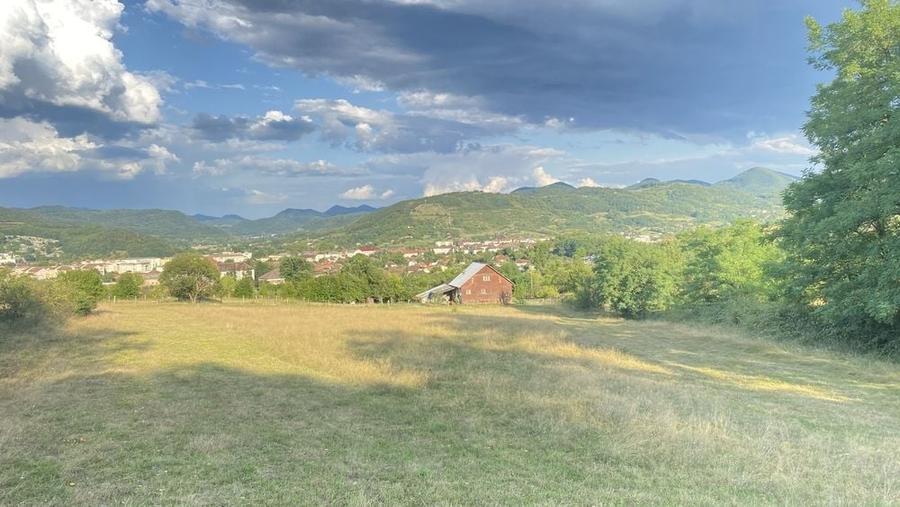 Spațiu comercial, în Brad