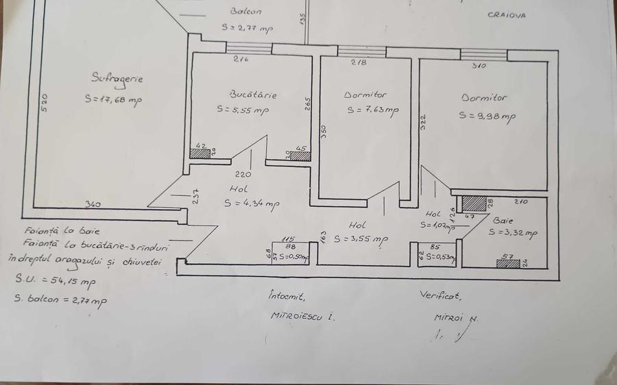 Apartament cu 3 camere decomandat în Popoveni