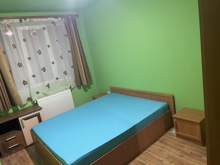 Apartament cu 3 camere decomandat în Blașcovici