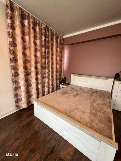 Apartament cu 3 camere, mobilat în Zorilor