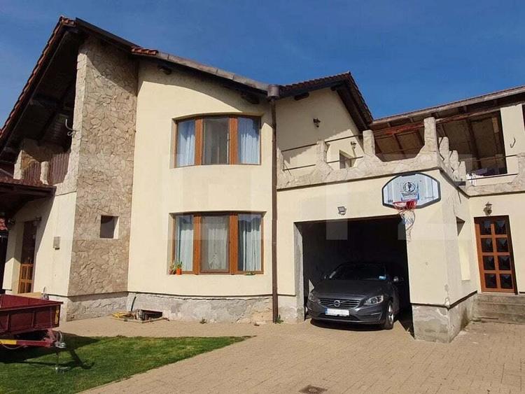 Casă cu 4 camere cu Teren 192 Mp în Central