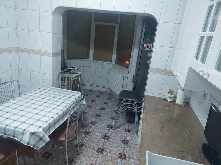 Apartament cu 2 camere decomandat în Micro 14