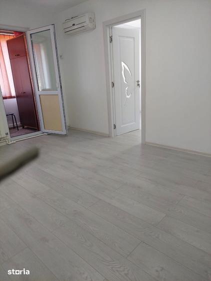 2 camere 1 decembrie - 10