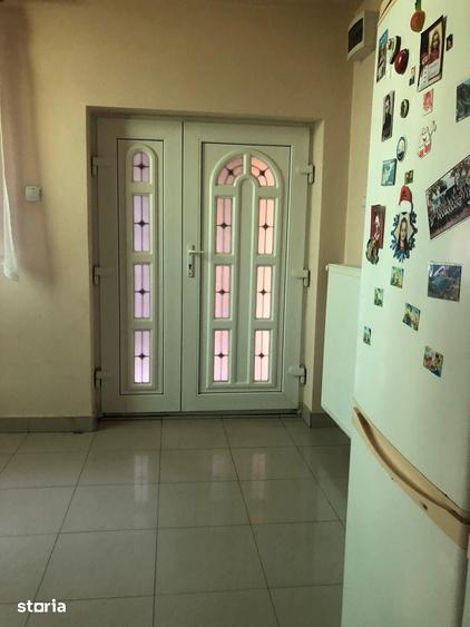 Casă cu 9 camere cu Teren 1000 Mp în Tăuții-Măgherăuș