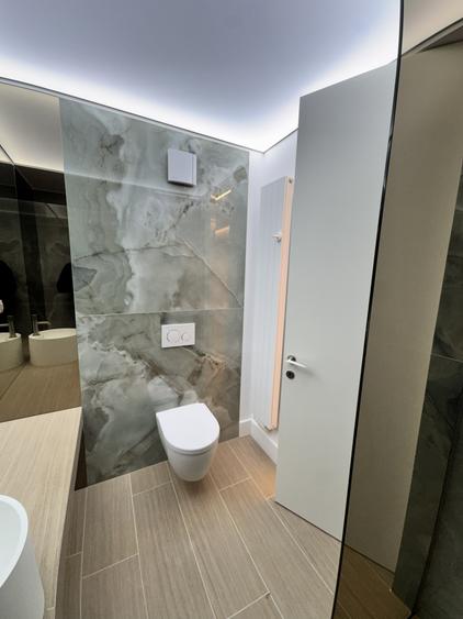 Apartament cu 3 camere decomandat în Voluntari