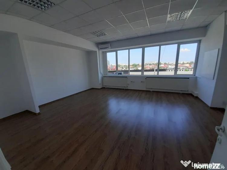 Spațiu comercial, de 125 mp, în Obor