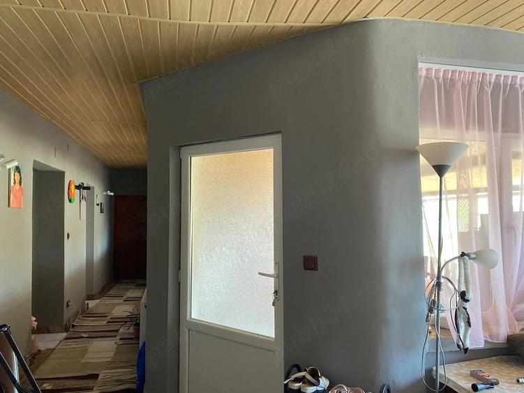 Casă cu Teren 2950 Mp în Iosif