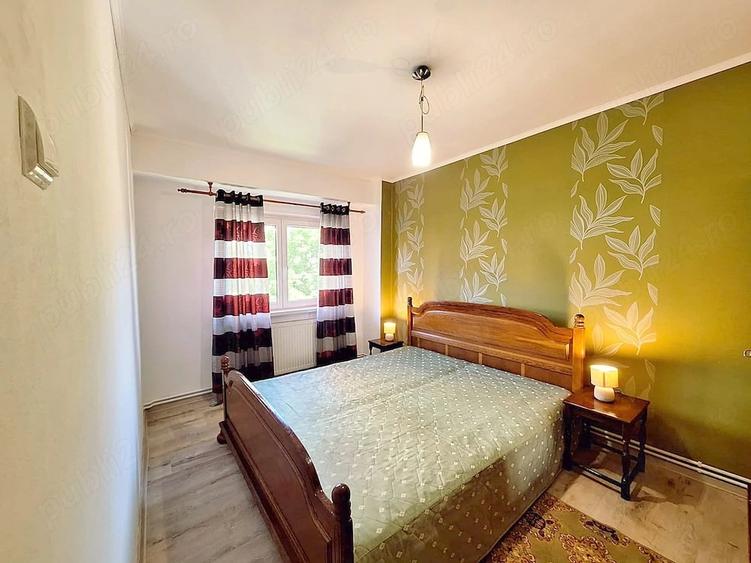 Apartament cu 3 camere decomandat în Sud