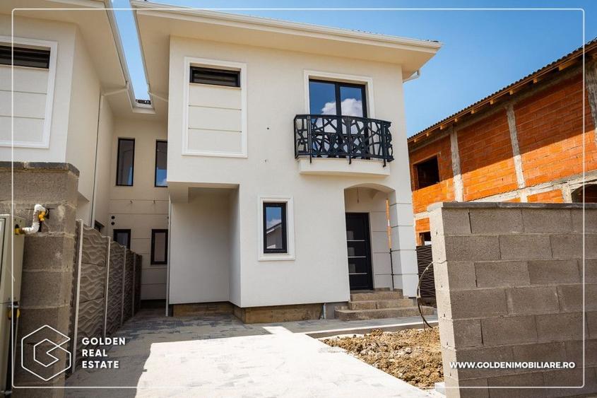 Casă individuală cu 5 camere cu Canalizare în Ghiroda