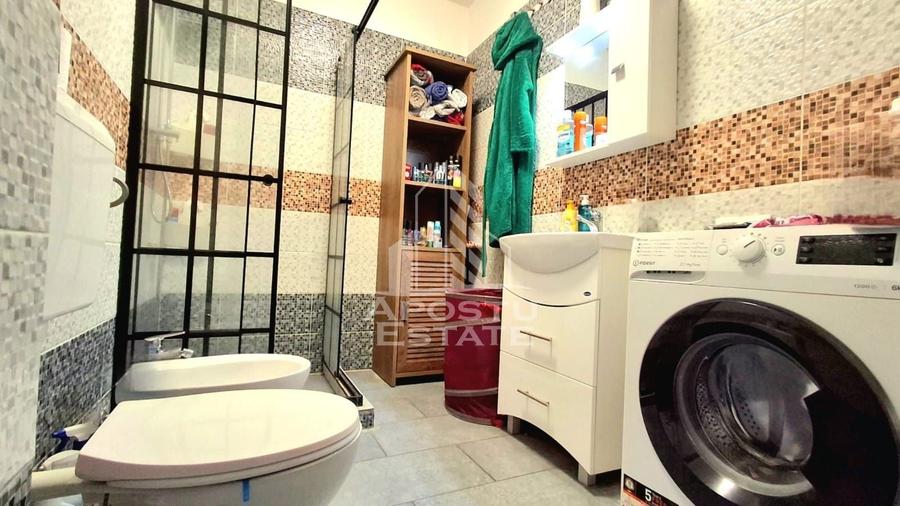 Apartament cu 2 camere semidecomandat, mobilat în Micălaca