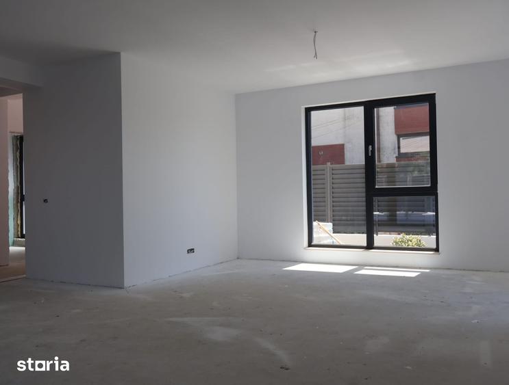 Casă cu 4 camere cu Teren 361 Mp în Central