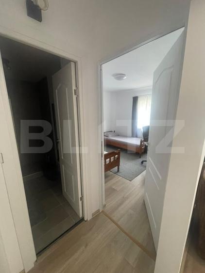 Apartament cu 3 camere decomandat, mobilat în Mărăști
