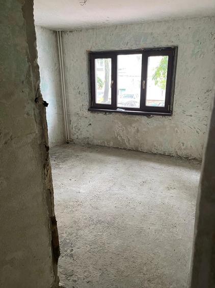 Apartament cu 2 camere decomandat în Burdujeni