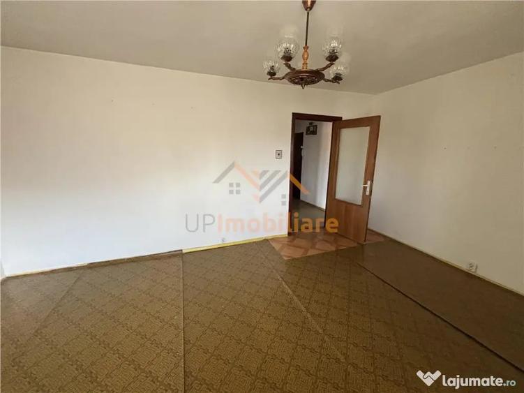 Apartament cu 2 camere decomandat în Rogerius