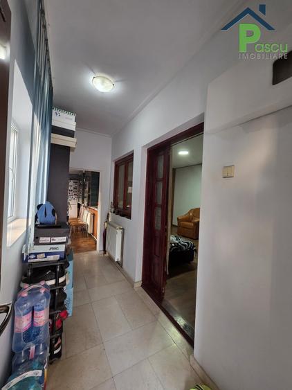 Casă cu 3 camere cu Canalizare în Brâncoveanu