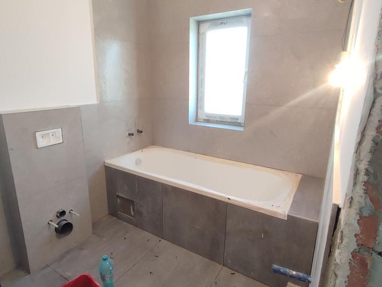 Duplex cu 4 camere cu Canalizare în Sânandrei