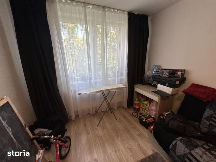 Apartament cu 3 camere decomandat, mobilat în Gara de Nord