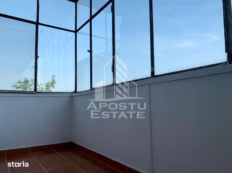 Apartament cu 2 camere, mobilat în Steaua