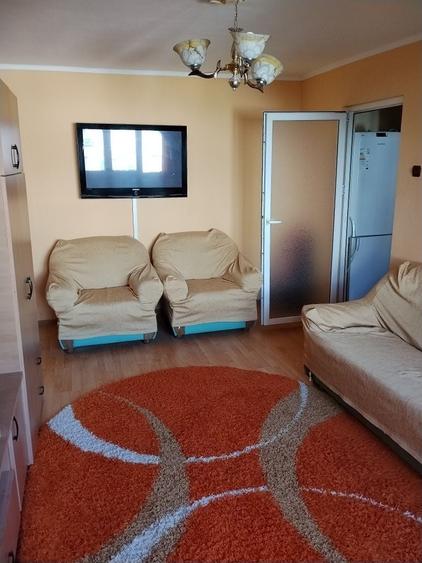 Apartament cu 2 camere semidecomandat în Vărsătura