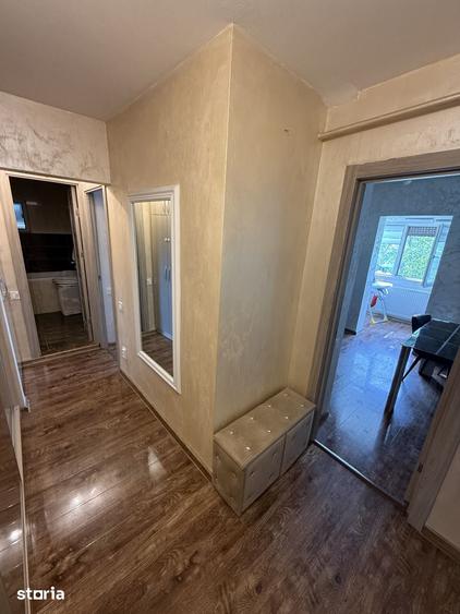 Apartament cu 2 camere decomandat în Radu Negru