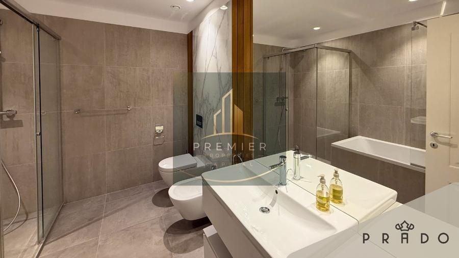 Apartament cu 4 camere decomandat în Herăstrău