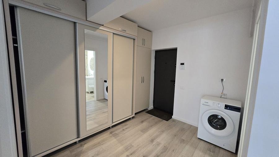 Apartament cu 2 camere decomandat în Tomis Plus