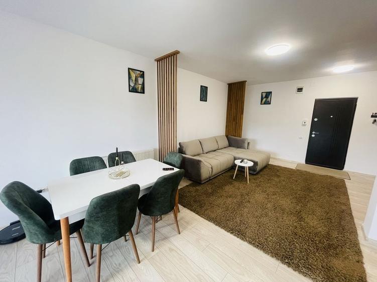 Apartament cu 2 camere semidecomandat în Florești