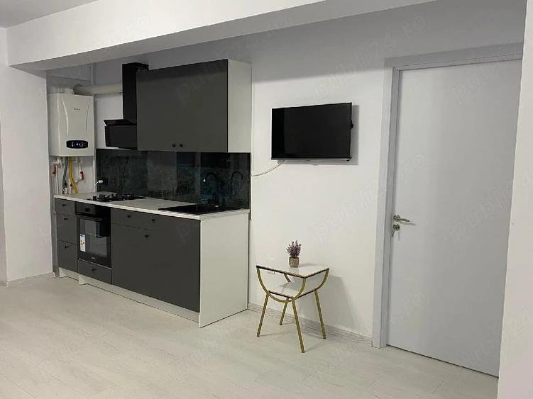 Apartament cu 2 camere semidecomandat în Central