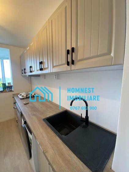Apartament cu 3 camere semidecomandat în Titan
