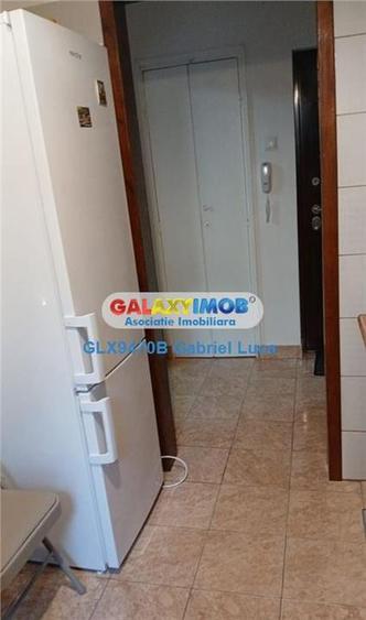 Apartament cu 2 camere semidecomandat, mobilat în Berceni