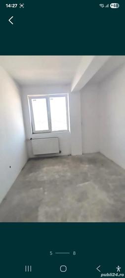 Apartament cu 3 camere în Florești