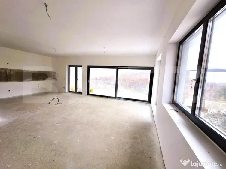 Casă cu 5 camere cu Teren 400 Mp în Central