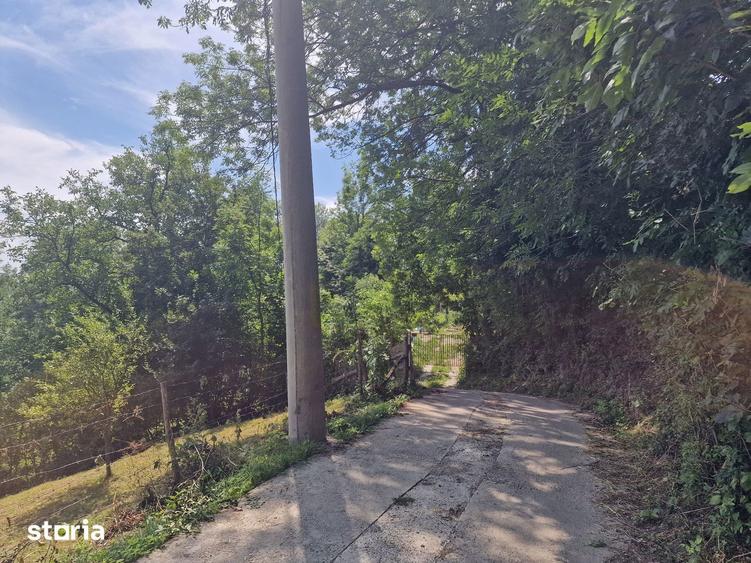 Teren de 4184 mp, în Comarnic