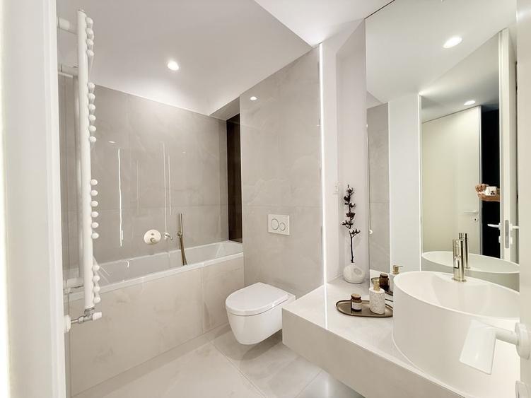Apartament cu 3 camere decomandat în Nord