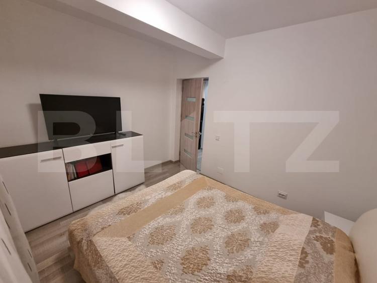 Apartament 3 camere bloc nou, 1 mai - 9