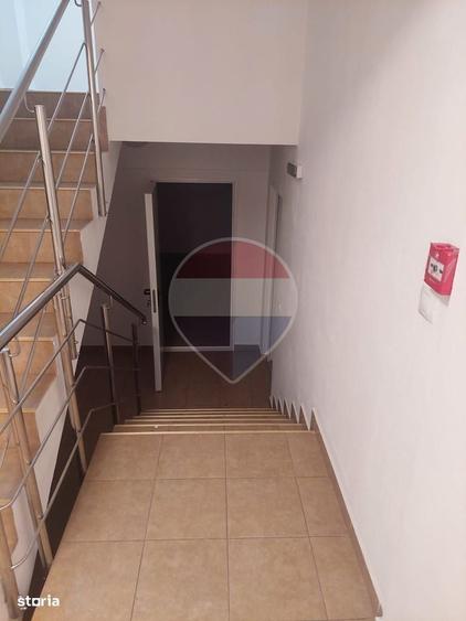 Spațiu comercial, de 84 mp, în Central