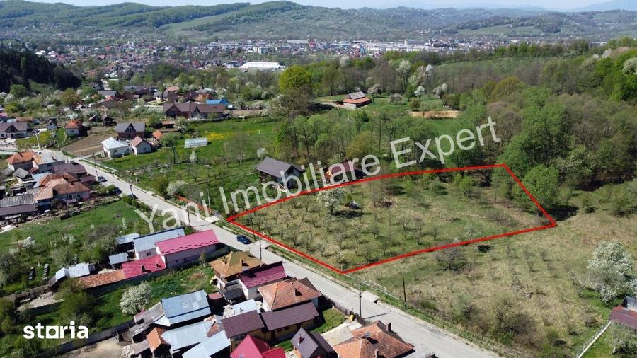 Teren de 3851 mp, în Curtea de Argeș