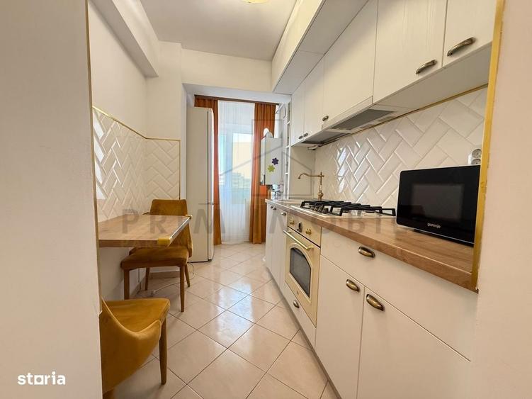 Apartament cu 2 camere decomandat în Hala Centrală