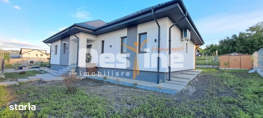 Casă cu 4 camere cu Teren 498 Mp în Miroslava