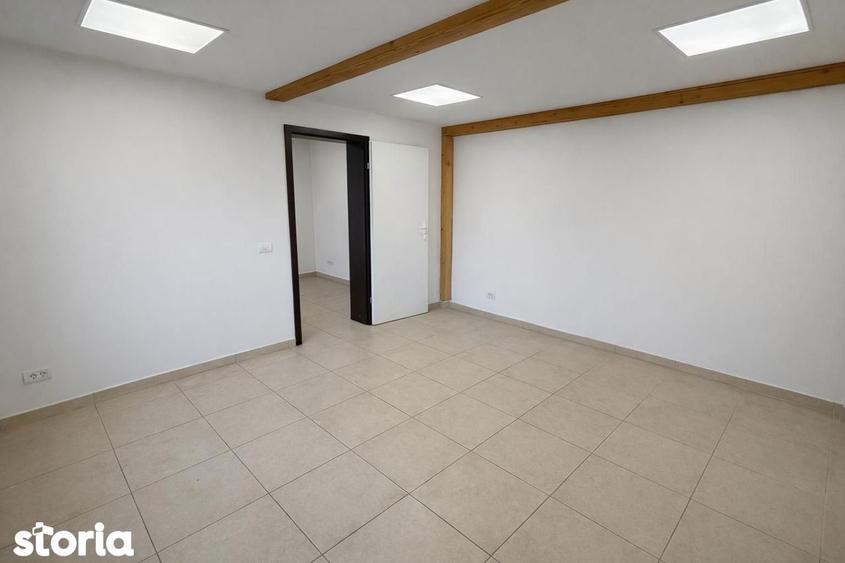 Spațiu comercial, de 40 mp, în Soarelui
