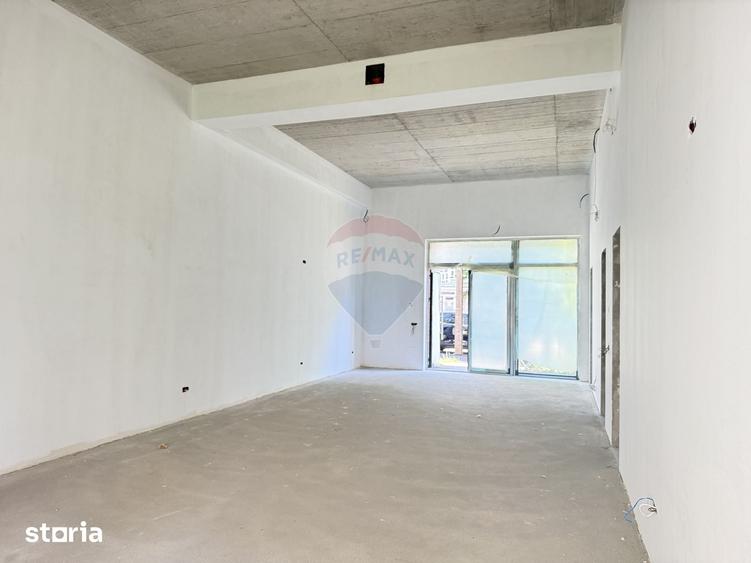 Spațiu comercial, de 64 mp, în Mărăști