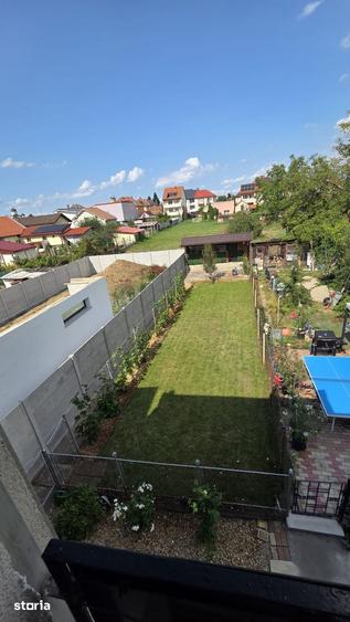 Casă cu 3 camere cu Teren 204 Mp în Bercu Roșu