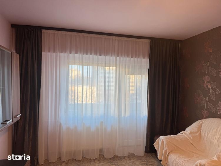 Apartament cu 3 camere decomandat în Delfinariu — fotografia 3