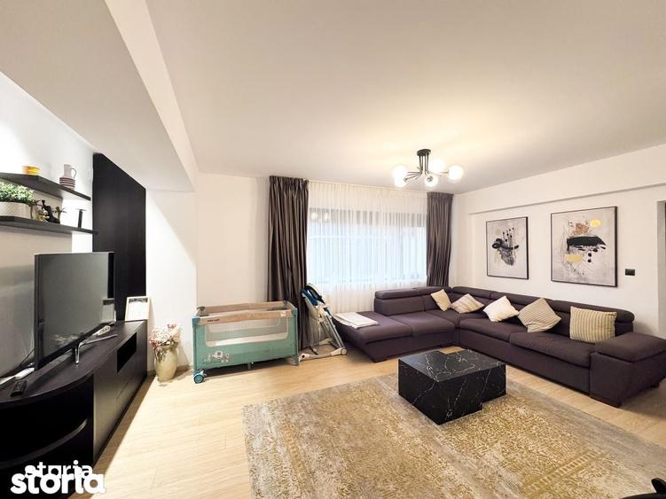Apartament cu 3 camere decomandat în Herăstrău