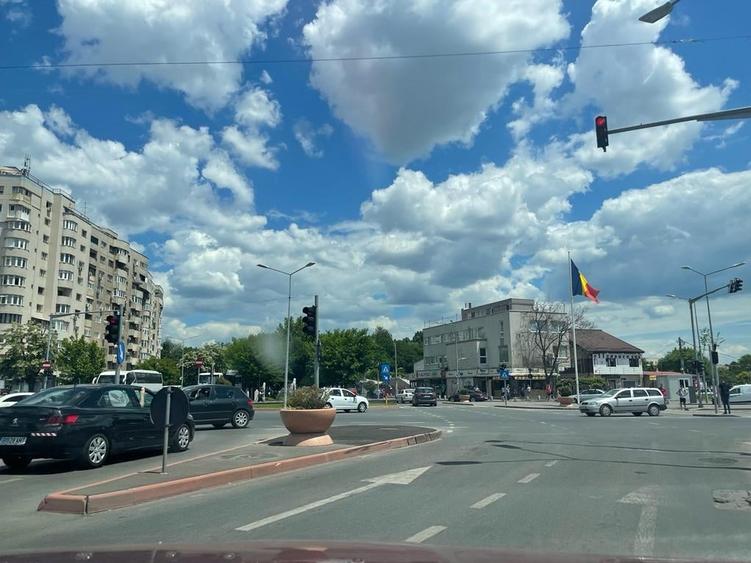 Teren Construcții intravilan de 1839 mp, în Apărătorii Patriei