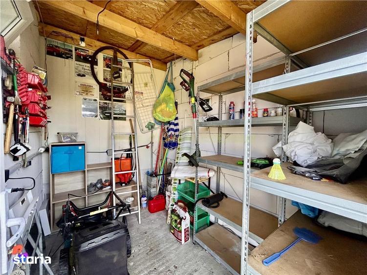 Casă cu 4 camere cu Teren 540 Mp în Sânpetru