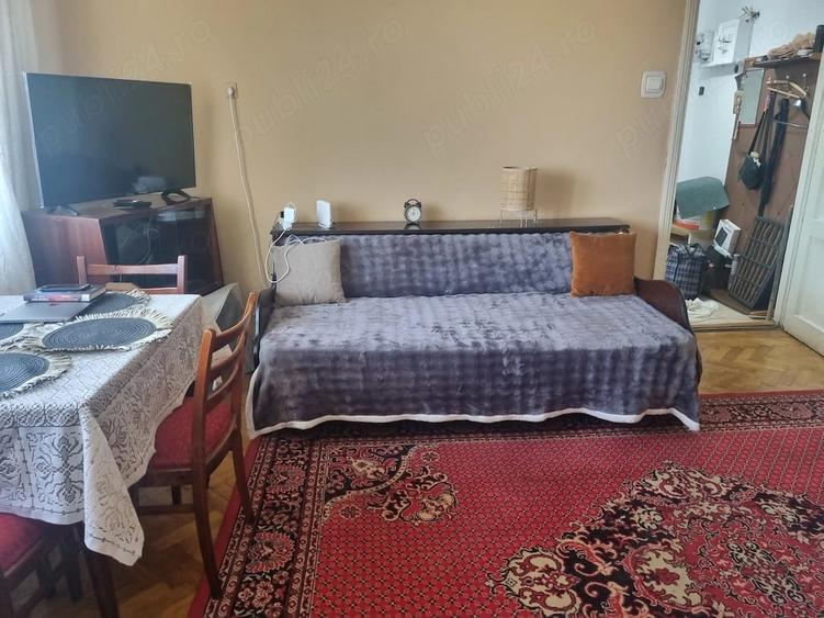 Garsonieră semidecomandată în Bucium