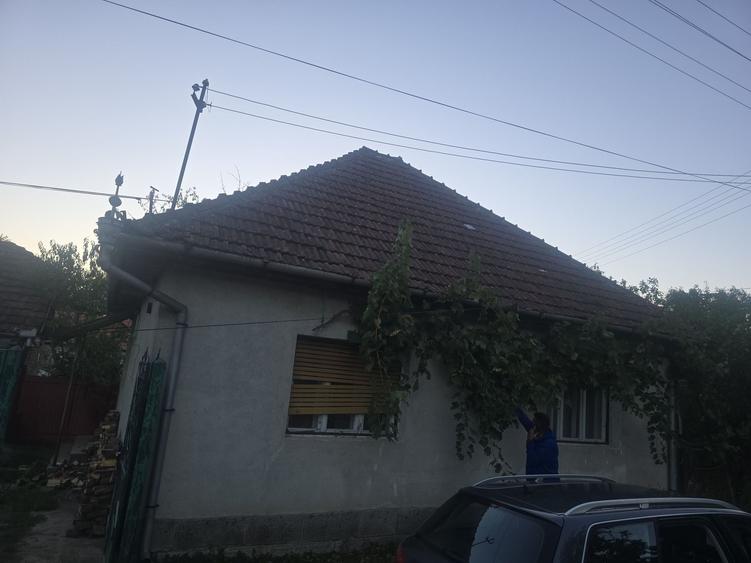 Casă cu 4 camere în Dezna