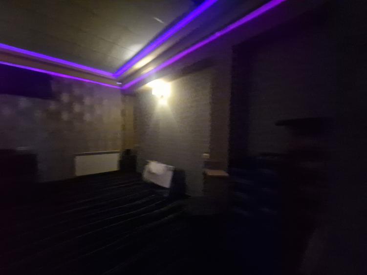 Spațiu comercial, de 250 mp, în Sud