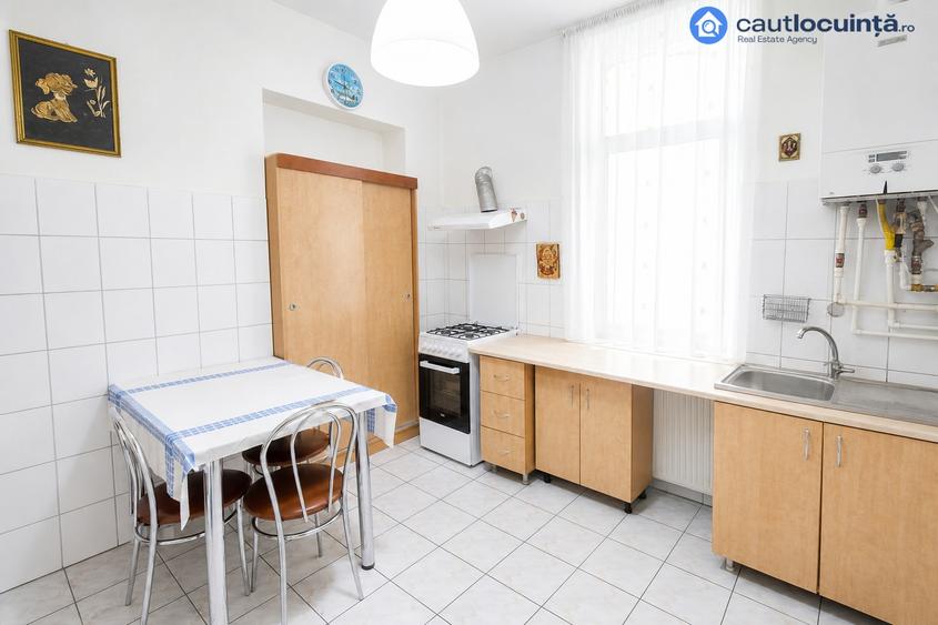 Apartament cu 2 camere în Mitropolie